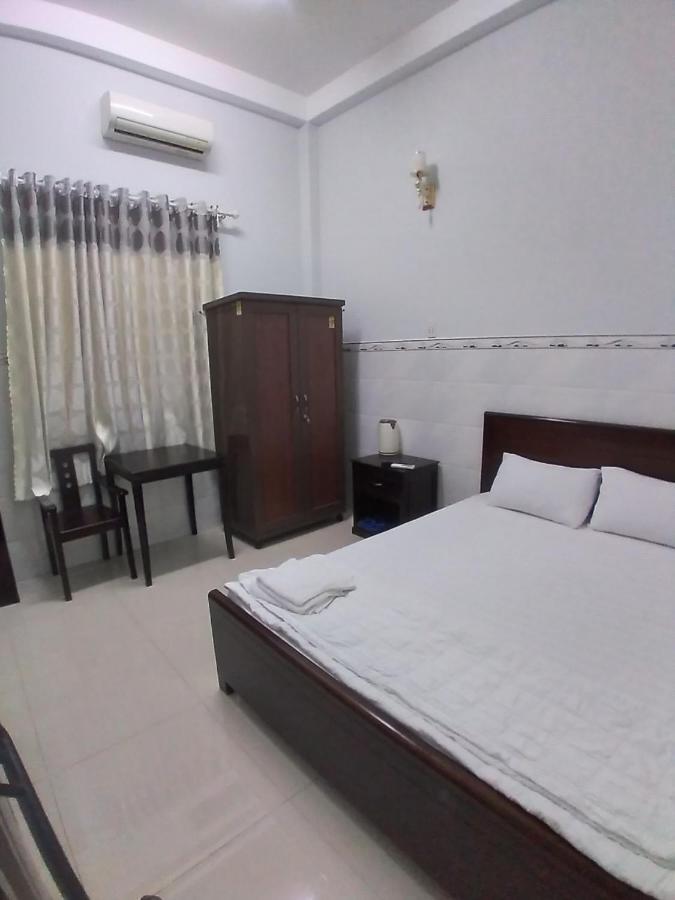 Phuoc Hung 1 Hotel Vĩnh Long エクステリア 写真