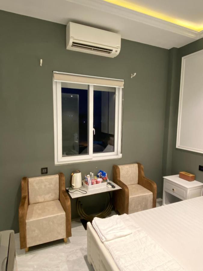 Phuoc Hung 1 Hotel Vĩnh Long エクステリア 写真