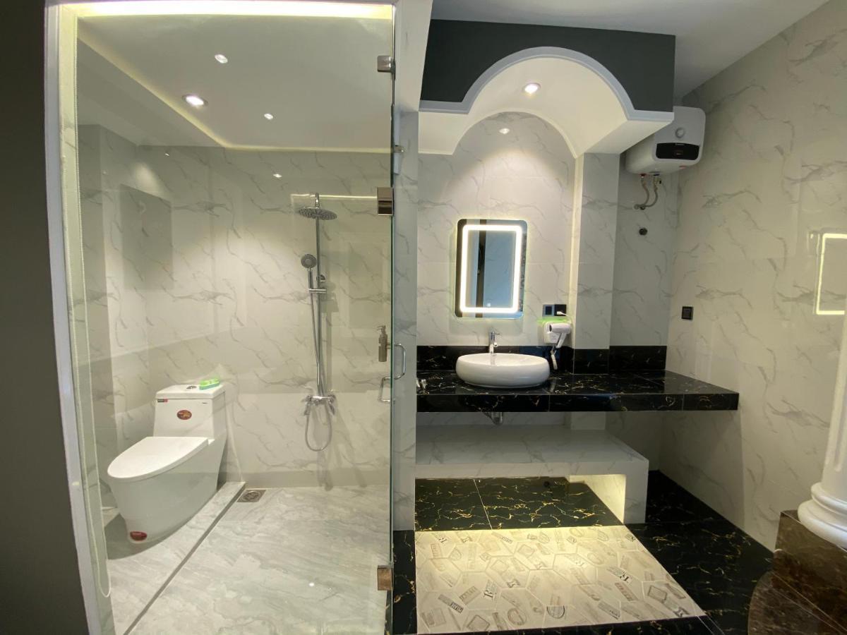 Phuoc Hung 1 Hotel Vĩnh Long エクステリア 写真